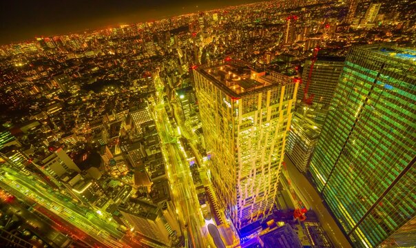 東京　2023　喧騒する大都会　ウルトラワイド