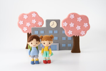 あみぐるみ人形　小学校入学式イメージ