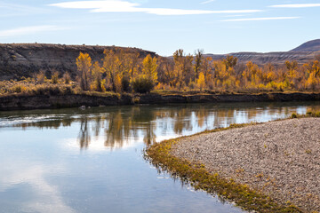 The bend of the Green River in autumn colors, Wyoming