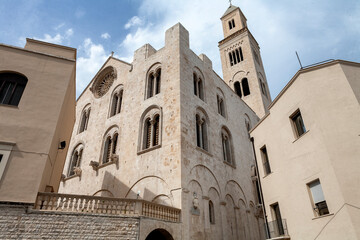 Fototapeta na wymiar Bari Basilica Cattedrale Metropolitana Primaziale San Sabino 