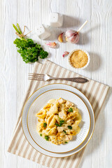 cheesy and creamy chicken and shells pasta bake