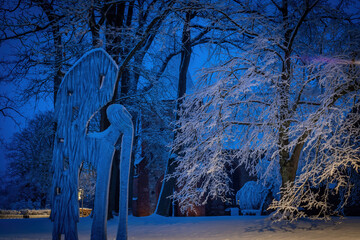 Winterlandschaft in der L&uuml;neburger Heide am fr&uuml;hen Morgen