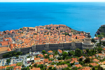 Fototapeta premium Aerial view of old city Dubrovnik