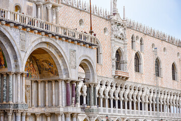Naklejka premium Venice, Italy - 15 Nov, 2022: Exterior of the Doge's Palace and Piazza San Marco