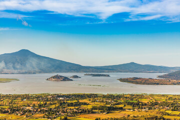 Lago de P&aacute;tzcuaro