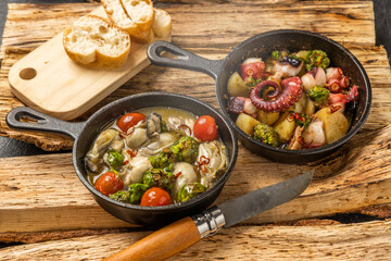 アヒージョ スペイン料理　Clam Ahijo (Oil baked dish)