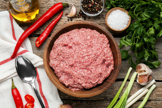 Zwiebelmett Bilder – Durchsuchen 21,749 Archivfotos, Vektorgrafiken und ...