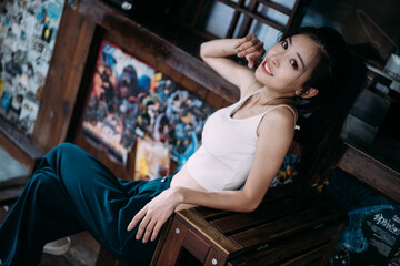 Fototapeta na wymiar portrait of an asian young woman