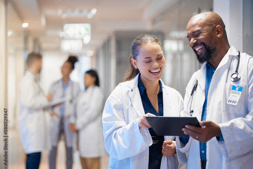 Poster Doctors teamwork on tablet for hospital research management, employees workflow or software clinic solution. Healthcare people on digital tech for medical team analysis, results or problem solving