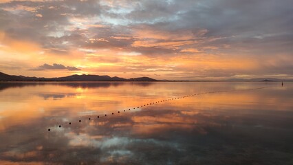 Spiegelung des Himmels