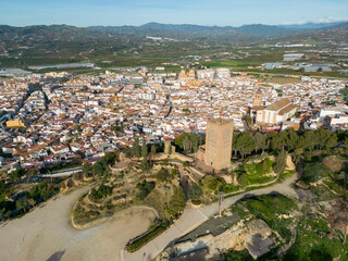 Fototapeta premium vista del antiguo castillo árabe del municipio de Vélez-Málaga, España