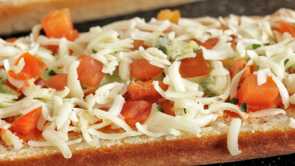 baguette pizza, en gros plan, sur une table