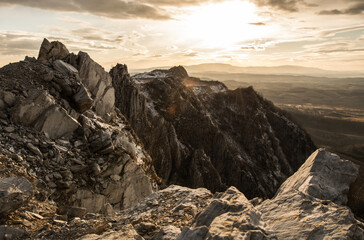 Rocky mountain at sunset, Hungary, B&eacute;lap&aacute;tfalva