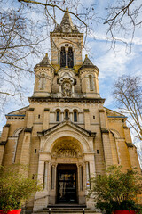 Fototapeta na wymiar Paroisse Catholique de la Visitation de Montchat
