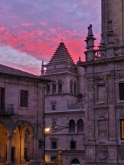 Fototapeta premium Coucher de soleil à la Cathédrale de Saint-Jacques-de-Compostelle