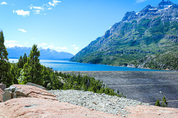 Fototapeta premium natural landscapes of argentine patagonia. forest and national park. Mountains with crystal clear lakes and pine trees. tourism and sunny day