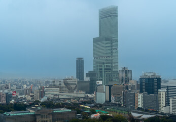 Fototapeta na wymiar 大阪城から見る都市風景