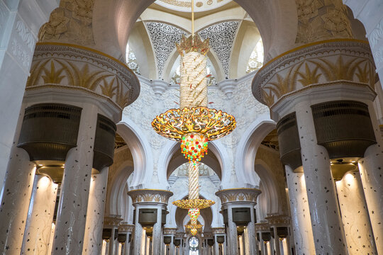 Interior of Sheikh Zayed Grand Mosque