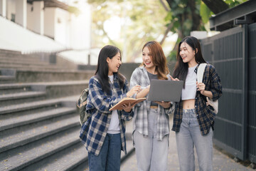 Group of students with books preparing for exams during holidays.