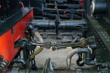 Connection of old trains between wagons in station