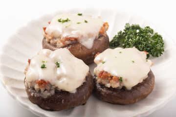 椎茸の肉詰めチーズ焼き