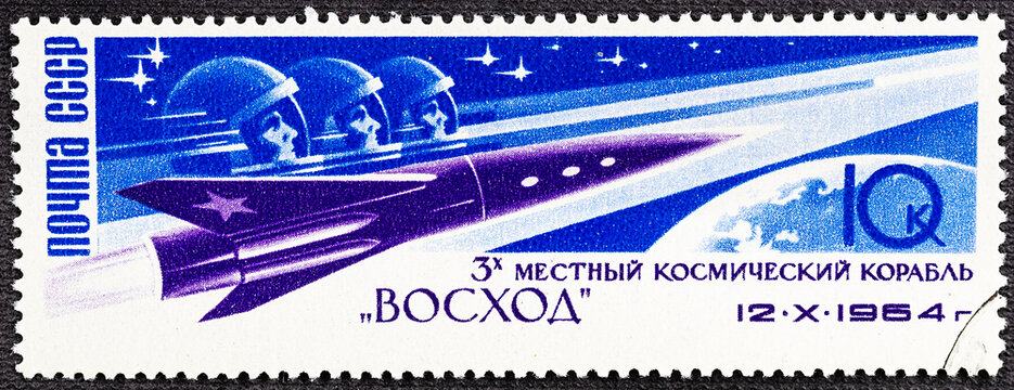 RUSSIA - CIRCA 1964: stamp printed by Russia, shows planet and astronaut.