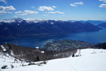 Fototapeta na wymiar Winter in Switzerland Swiss Alps