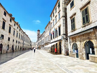 empty dubrovnik