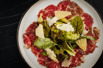 salad with beetroot and cheese