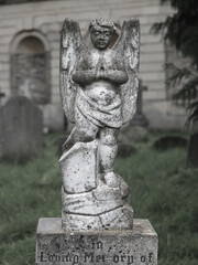 Fototapeta na wymiar Statue of Angel 