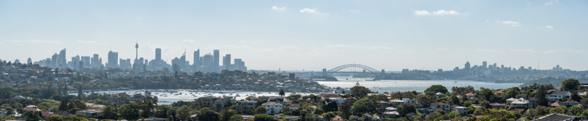 Fototapeta na wymiar Sydney Harbour and Opera House. Cityscape. Darling Point, Point Piper, Harbour Bridge, panorama