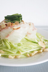 きゅうりサラダ