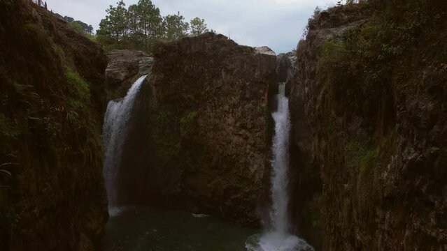 la olla apulco ,zacapoaxtla