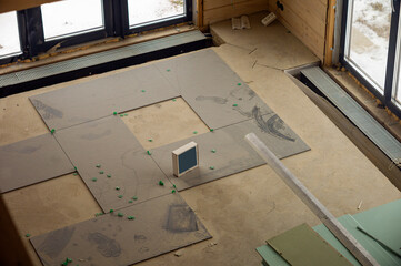 arranging tiles pattern