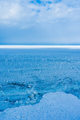 【北海道】冬の網走 能取岬とおし寄せる流氷