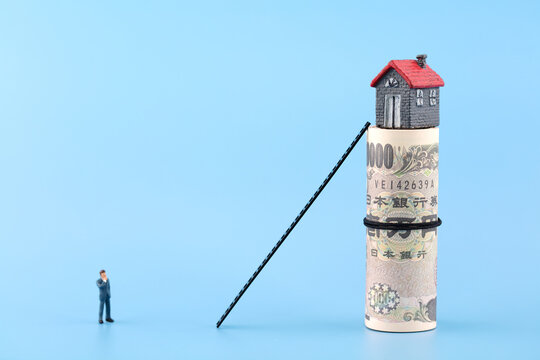 The unattainable price of houses with small creativity