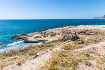 Fototapeta na wymiar coastline near the Blowholes at Al Mughsail Salalah, Sultanate of Oman