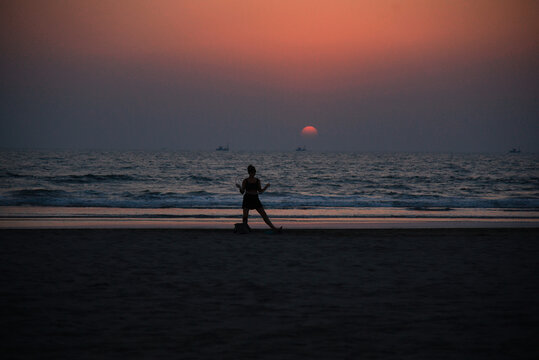 Hoopa Hula Ring - Dance on the beach 