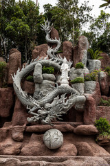 dragon sculpture, banahill in da nang