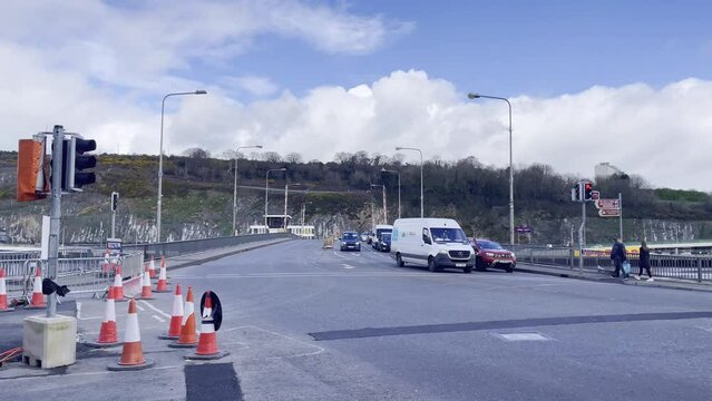 Rice Bridge Waterford City lunchtime traffic