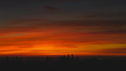 Obraz premium Sunset over the ocean