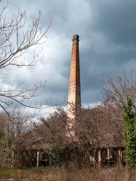 ancient marano sul panaro ceramic and brick kiln
