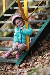 Petite fille de 4 ans en ballade