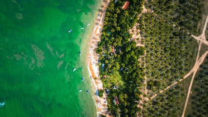 Tropical Caraíva Bahia Paisagem Natureza Paraíso Turístico Vilarejo Férias Verão Praia Satu Rio Mar Comunidade Litorânea Ribeirinha Porto Seguro Costa Descobrimento APA Trancoso Monte Pascoal Igreja