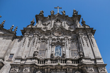 Fototapeta na wymiar The Church of the Carmelites (Igreja dos Carmelitas Descalcos, XVII century) located at Carlos Alberto Square in the parish of Vitoria, in city of Porto, Portugal.