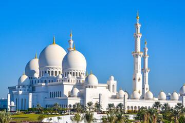 Fototapeta na wymiar Scheich-Zayid-Moschee Abu Dhabi