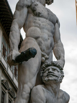 Detalle de estatua en el centro de Florencia