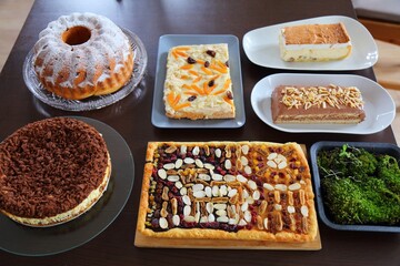 Easter cakes table in Poland - obrazy, fototapety, plakaty