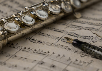 flute on music