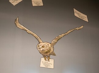 Naklejka premium Artwork on the wall of the entrance to the Harry Potter Studio Tour